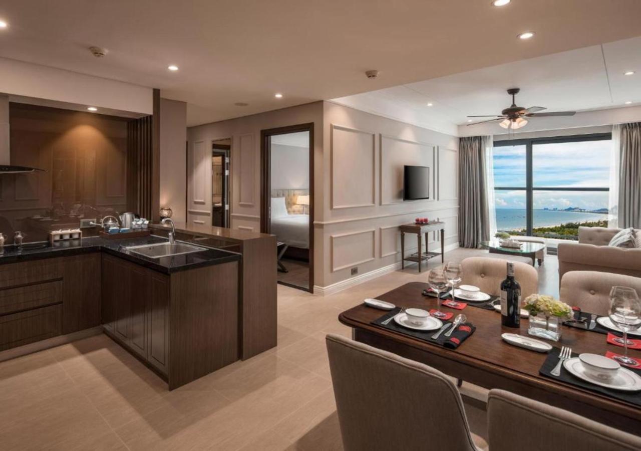 Sunrise Luxury Apartment With Ocean View Da Nang Exterior foto